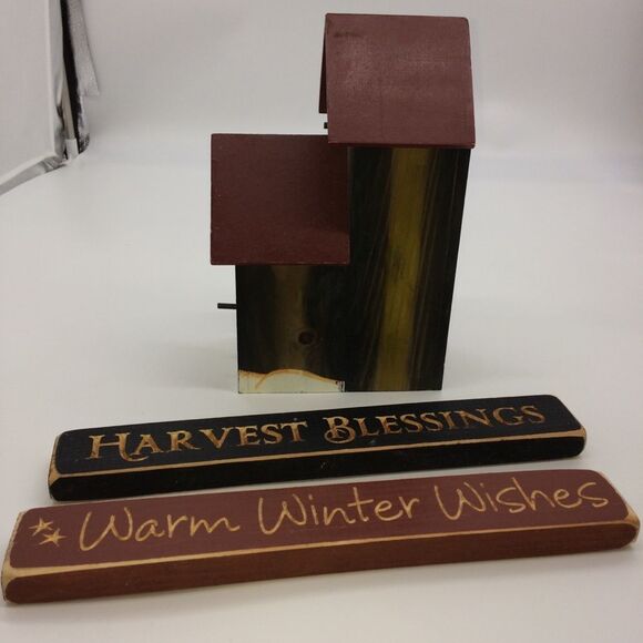 Rustic Hand Painted Winter/Christmas/Holiday Decorative Birdhouse and Plaques - Picture 5 of 10